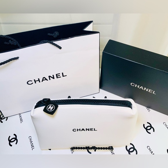 Chanel Neoprene White Cosmetic Beauty Bag Pouch NIB - Picture 2 of 7